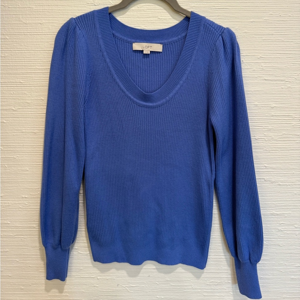 LOFT size XS Women's Vibrant Blue Scoop Neck Sweater